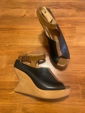 Ellen Verbeek Wooden Heeled Platform Sandal - 40